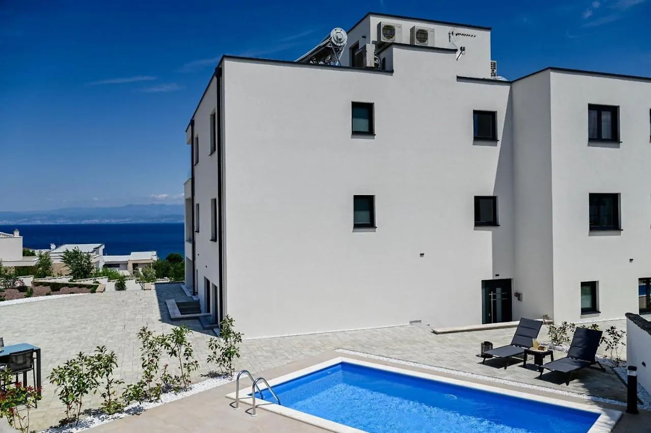 Apartments Lena Malinska Casa de hóspedes